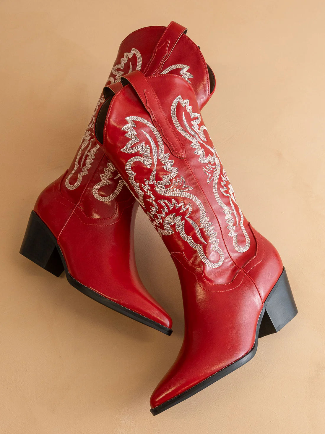 EVISBEATS Lazy Woman Music 45rpm 赤 The Amaya | Cherry Classic Western Cowgirl Boot – Oasis Society
