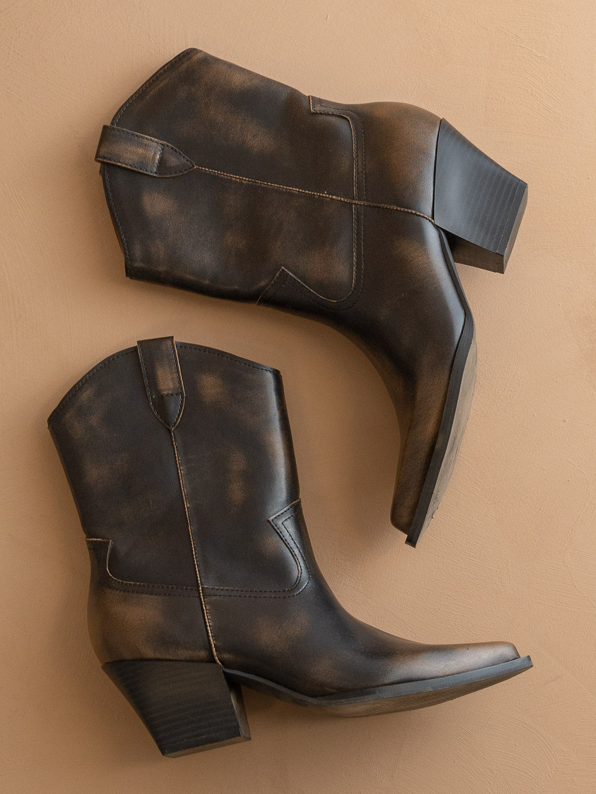 The Ames | Brown Short Cowgirl Booties – Oasis Society