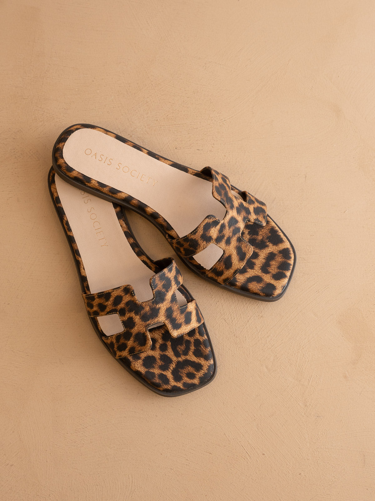 デストロイヤー♪ SLIPPER　サイズ9 レオパード柄 The Everlee | Leopard H-Strap Sandal – Oasis Society