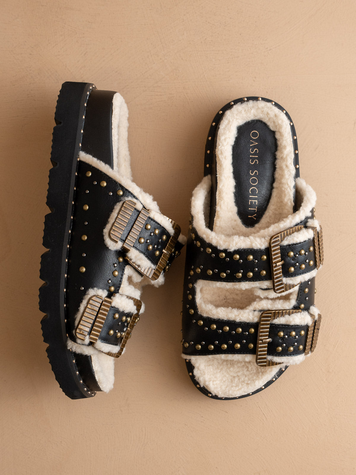 The Gaylen | Black Fleece Lined Slipper Slide – Oasis Society