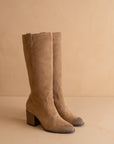 The Roxanne | Latte Knee High Western Bucket Boot *FINAL SALE*