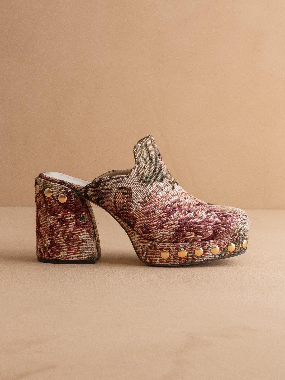 The Sierra | Mauve Tapestry Platform Clog – Oasis Society