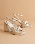 The Zoey | Light Gold knotted band platform heel