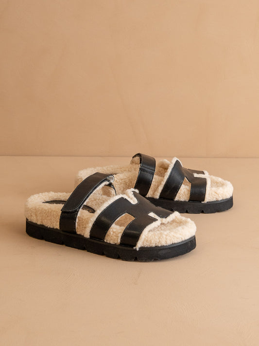 The Alpine | Black Faux Shearling Sandals