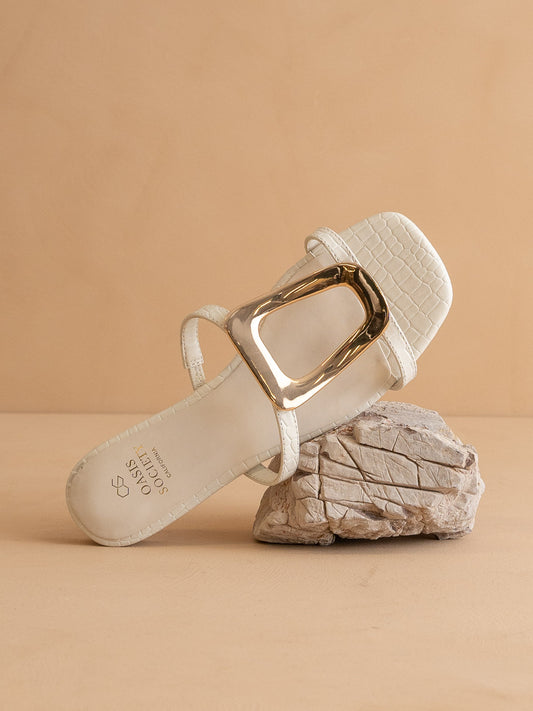 The Amiyah | White Statement Buckle Sandal