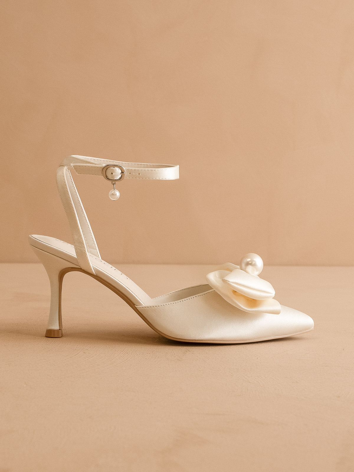 The Meridian | Sand Kitten Heel * FINAL SALE * – Oasis Society