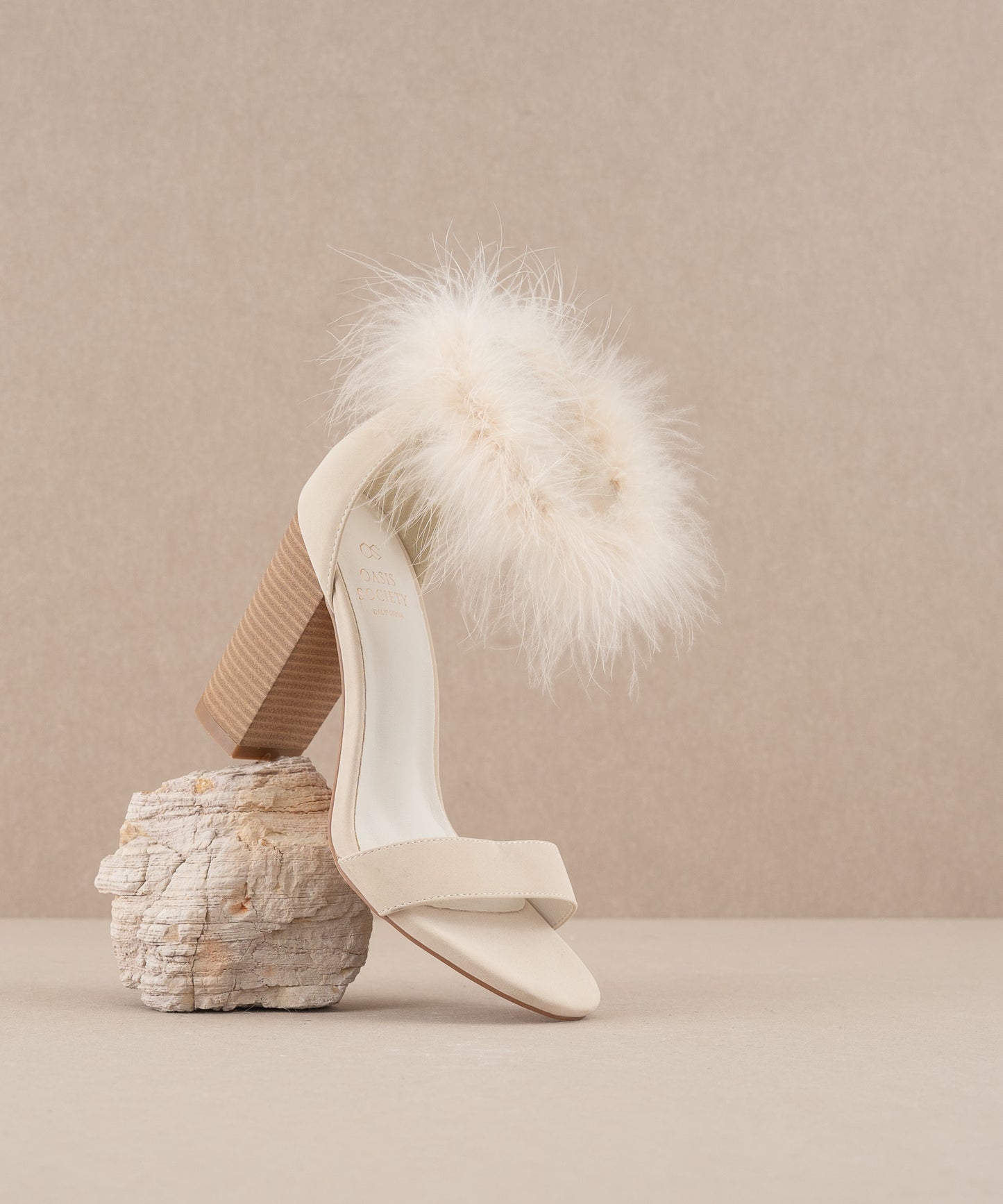 The Sasha | Beige Feathered ankle block heel