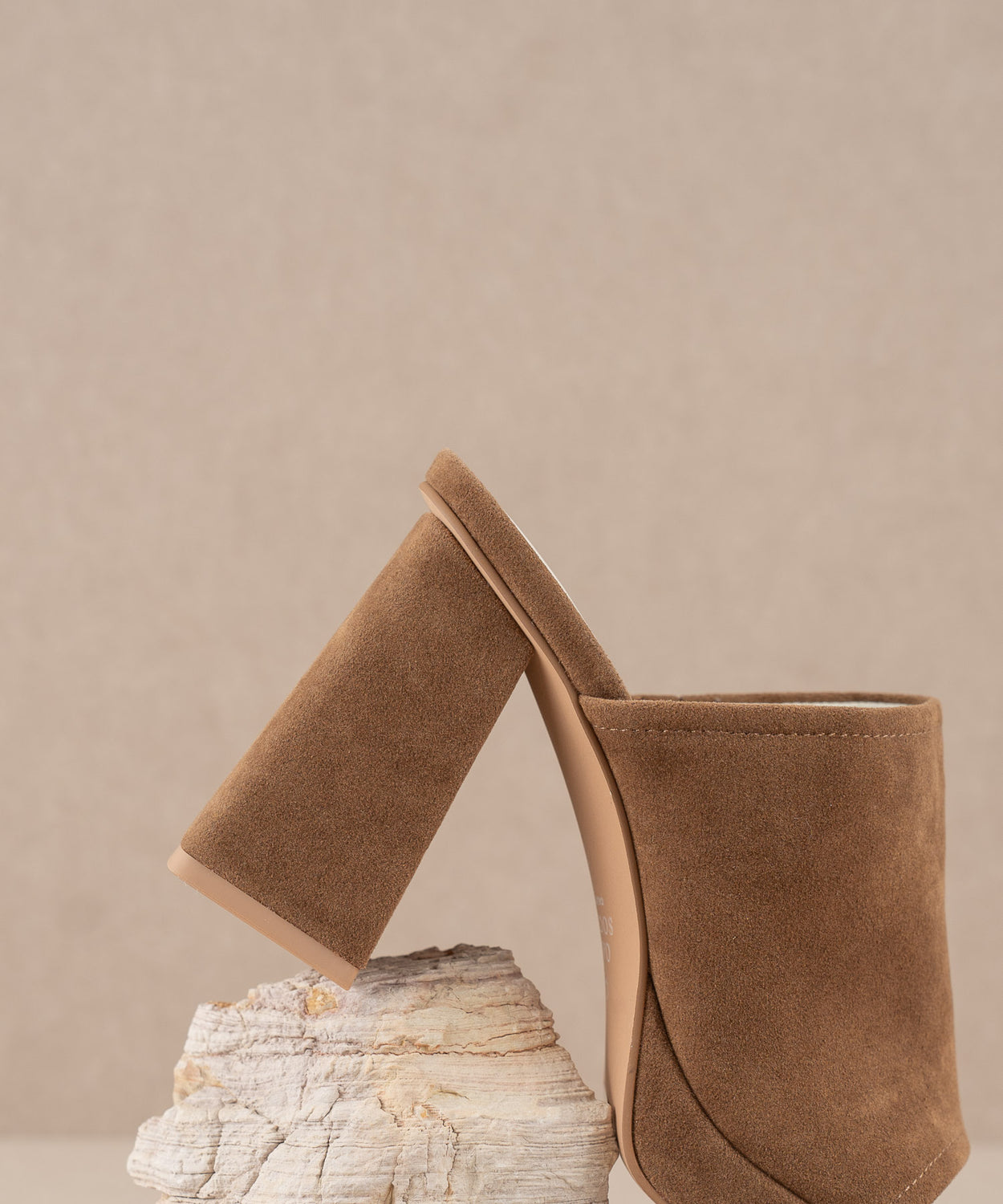 Oasis Society | The Emerald | Floral Double Bow Peep Hole Sandal