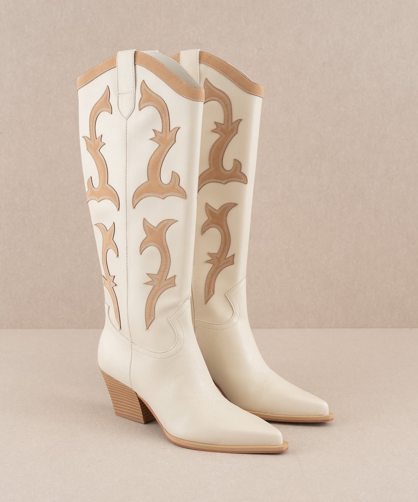The Adriana | Beige Rodeo Boot