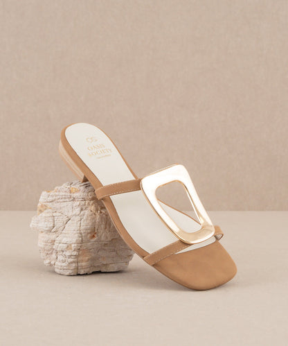 The Amiyah | Camel Statement Buckle Sandal