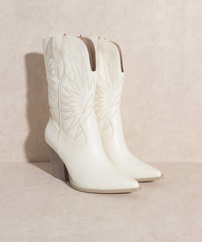 The Emersyn - White Starburst Embroidery Boots
